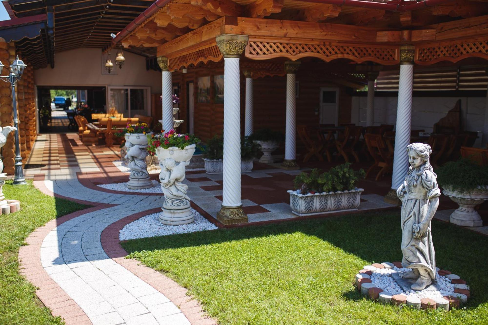 Vila Adr Petresti Екстериор снимка