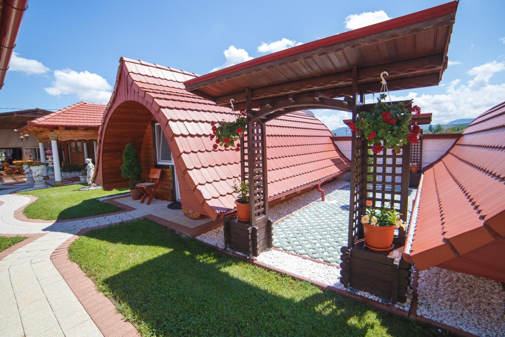 Vila Adr Petresti Екстериор снимка